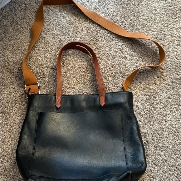 Madewell Handbags - Madewell The Zip-Top Medium Transport Tote